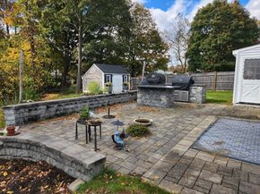 29 Rayburn Rd, Stoughton MA 02072
