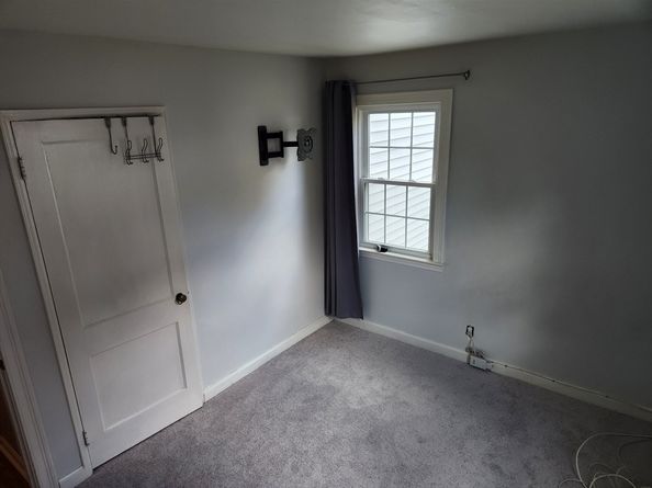 29 Rayburn Rd, Stoughton MA 02072