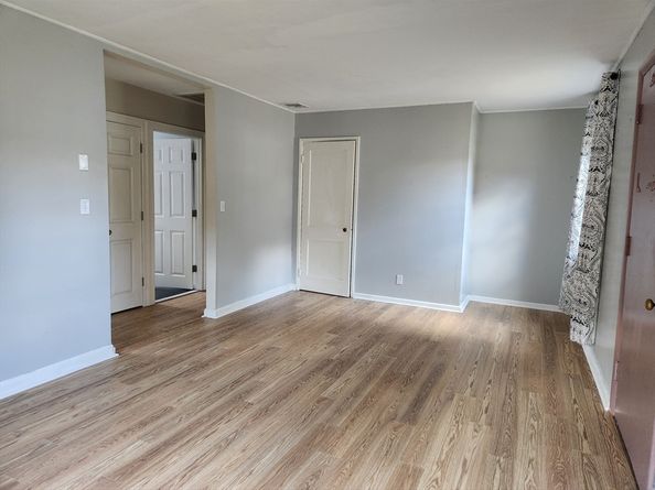 29 Rayburn Rd, Stoughton MA 02072