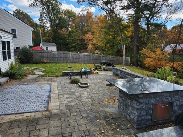 29 Rayburn Rd, Stoughton MA 02072