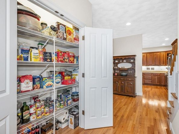 141 Cortland Dr 141, North Andover MA 01845
