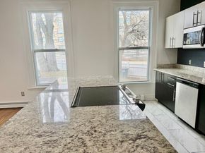 40 Crescent 2, Chelsea MA 02150