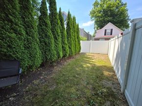 53 West St, Newton MA 02458