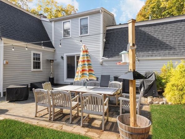 249 High St, Hingham MA 02043