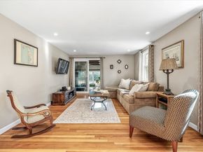 249 High St, Hingham MA 02043