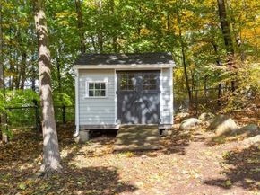 249 High St, Hingham MA 02043