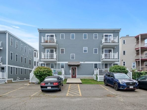 10 Saco St 4, Boston MA 02122