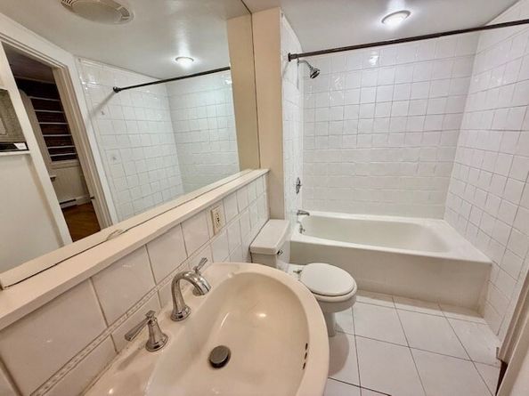 7 Unity St 3, Boston MA 02113