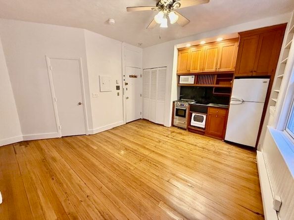 7 Unity St 3, Boston MA 02113