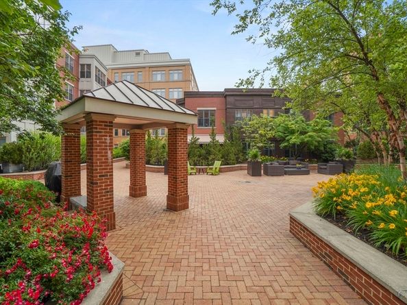 35 Fay St 607, Boston MA 02118