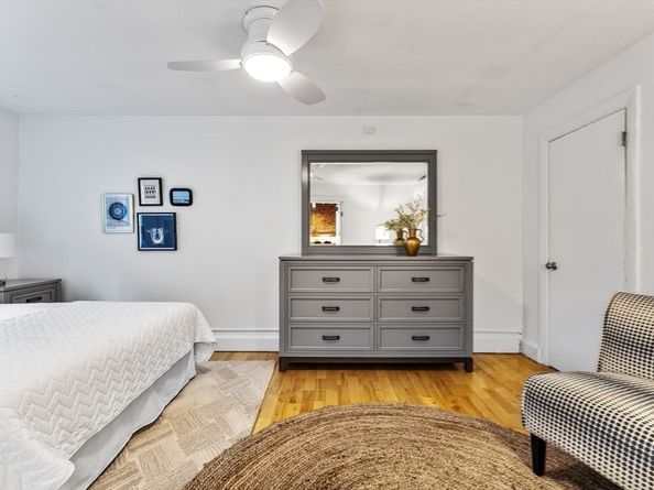151 Longwood Avenue 1, Brookline MA 02446