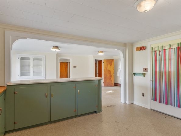 48 Willard Road, Ashburnham MA 01430