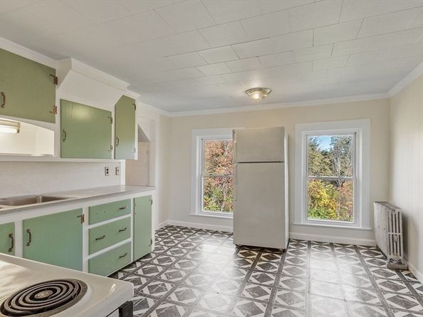 48 Willard Road, Ashburnham MA 01430