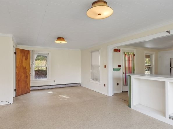 48 Willard Road, Ashburnham MA 01430