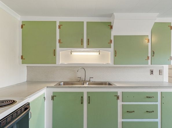 48 Willard Road, Ashburnham MA 01430
