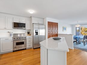 13 Rowe Pt 13, Rockport MA 01966