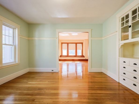 155 Highland Ave 1, Arlington MA 02476