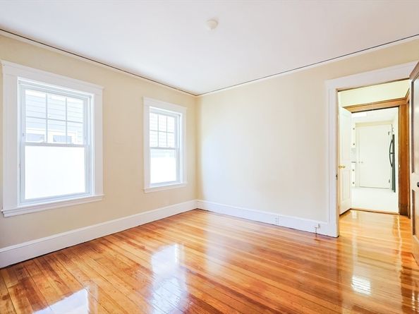 155 Highland Ave 1, Arlington MA 02476