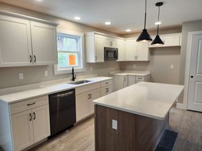 21 Cottage St, Winchendon MA 01475