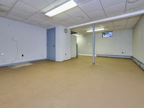 5 Cunningham Cir, Waltham MA 02453