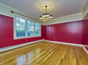 5 Cunningham Cir, Waltham MA 02453