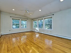 5 Cunningham Cir, Waltham MA 02453