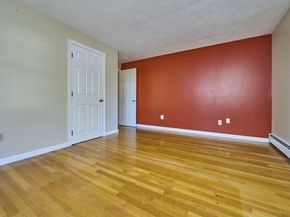 5 Cunningham Cir, Waltham MA 02453