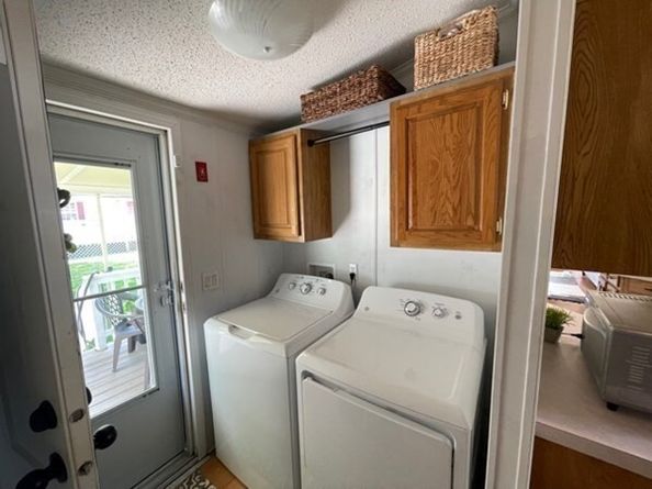 322 Poplar Ave, Sturbridge MA 01566
