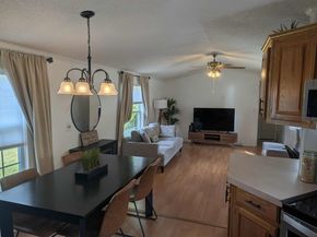 322 Poplar Ave, Sturbridge MA 01566