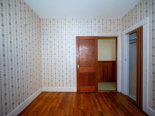 91 Fox St, Worcester MA 01604
