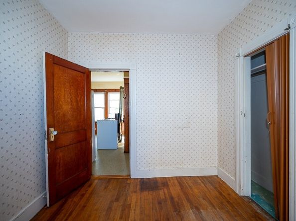 91 Fox St, Worcester MA 01604