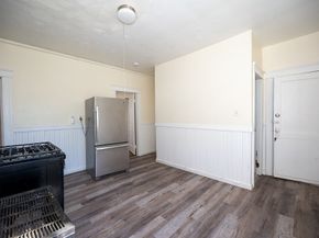 91 Fox St, Worcester MA 01604