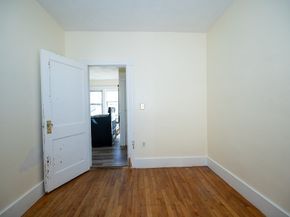 91 Fox St, Worcester MA 01604