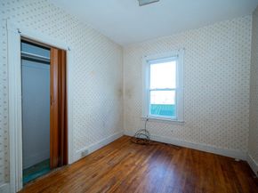 91 Fox St, Worcester MA 01604