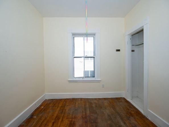 91 Fox St, Worcester MA 01604