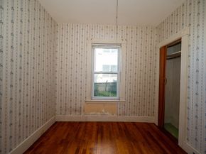 91 Fox St, Worcester MA 01604