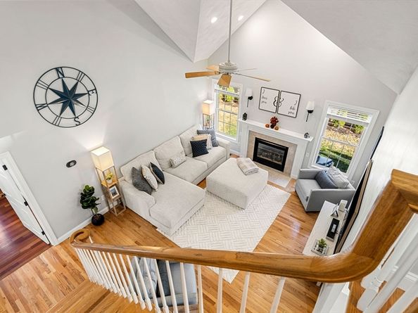 30 Lucey Dr, Newburyport MA 01950