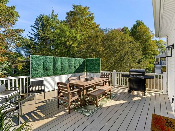 30 Lucey Dr, Newburyport MA 01950