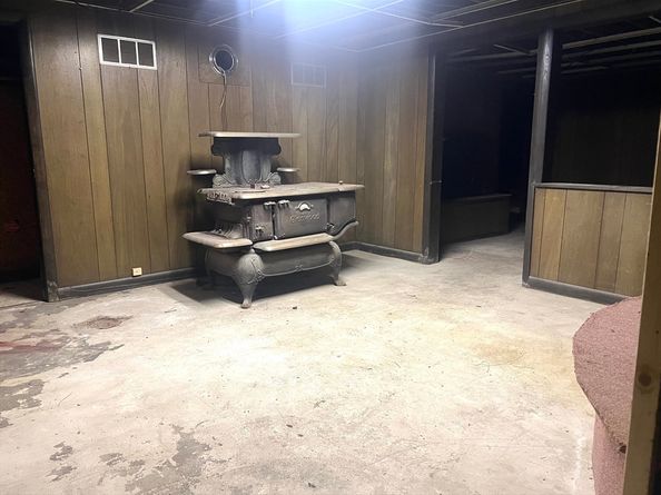 831 Providence Rd, Northbridge MA 01588