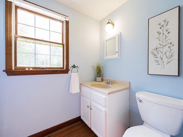 12 Spruce Way, Medfield MA 02052