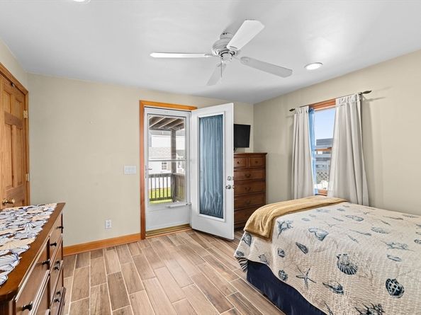 24 2nd Rd, Marshfield MA 02050