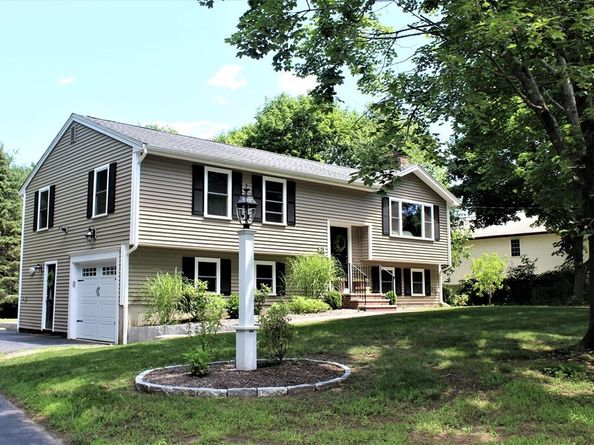 75 Bridge Street, Medfield MA 02052