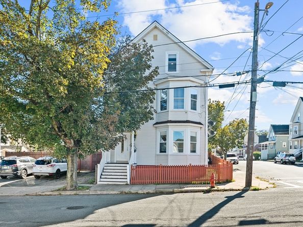 30 Adams St, Lynn MA 01902