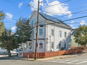 30 Adams St, Lynn MA 01902
