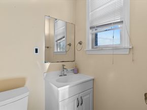 30 Adams St, Lynn MA 01902
