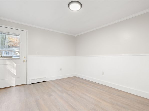 10 Corinne Pkwy, Middleboro MA 02346