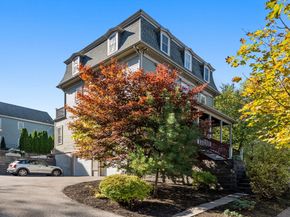 273 Metropolitan Ave 2, Boston MA 02131