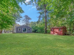 7 Second Ave, Lakeville MA 02347