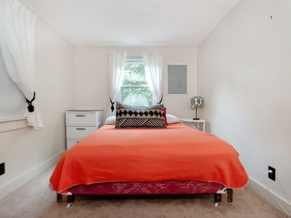 7 Second Ave, Lakeville MA 02347