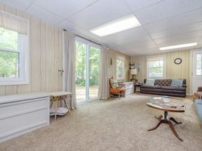 7 Second Ave, Lakeville MA 02347